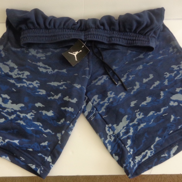 nike sweat shorts 3xl
